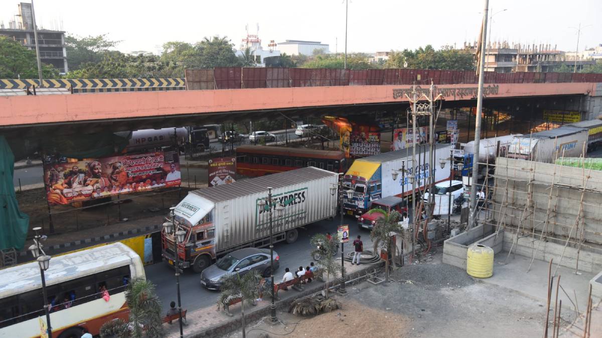 Butibori flyover repairing delay