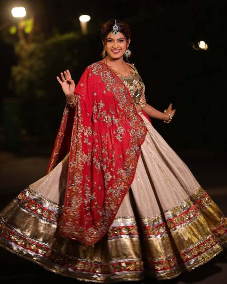 Dhanashri Kadgaonkar Lehenga Look Photoshoot