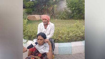 वृद्ध माता-पित्यांचे डोळे रात्रभर कंपनीच्या दाराकडे, अखेर मुलाचा मृतदेहच  बाहेर आला (लोकसत्ता टीम) 