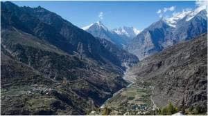 लाखो रुपये खर्च करून परदेशात जाण्याची गरज नाही; भारतातील ‘या’ ५ परदेशी ठिकाणांना नक्की भेट द्या!