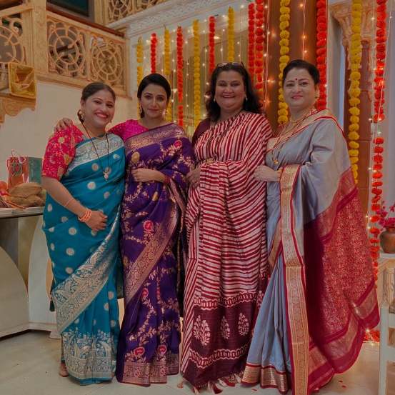 Tharala Tar Mag Jui Gadkari Golden Gown Look