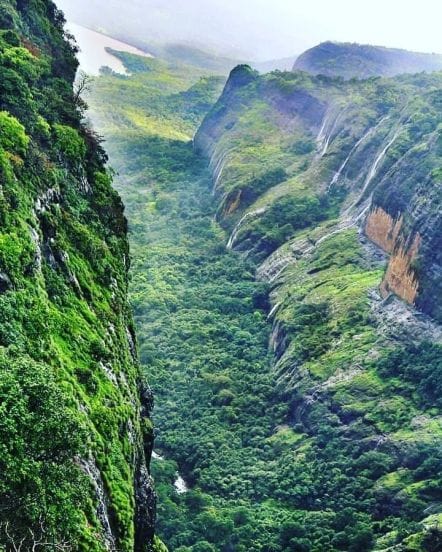 Top 8 Hidden Gems in Maharashtra You Must Visit at Least Once in Your Life