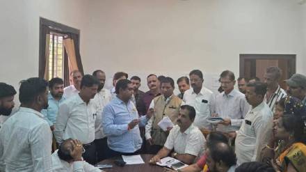 MLA Dr. Balaji Kinikar aggressive Jeevan Authority Water distribution Ambernath