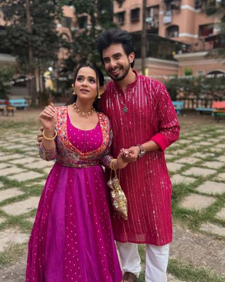 Madhura Joshi Pink Paithani Dress