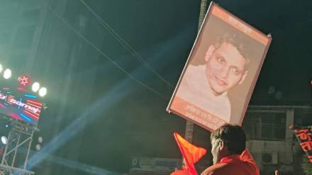 Kalyan East Nathuram Godse placards displayed ram Navami festival procession mahatma gandhi