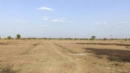 land mafia resumed activity in flood affected areas breaking plots and issuing licenses