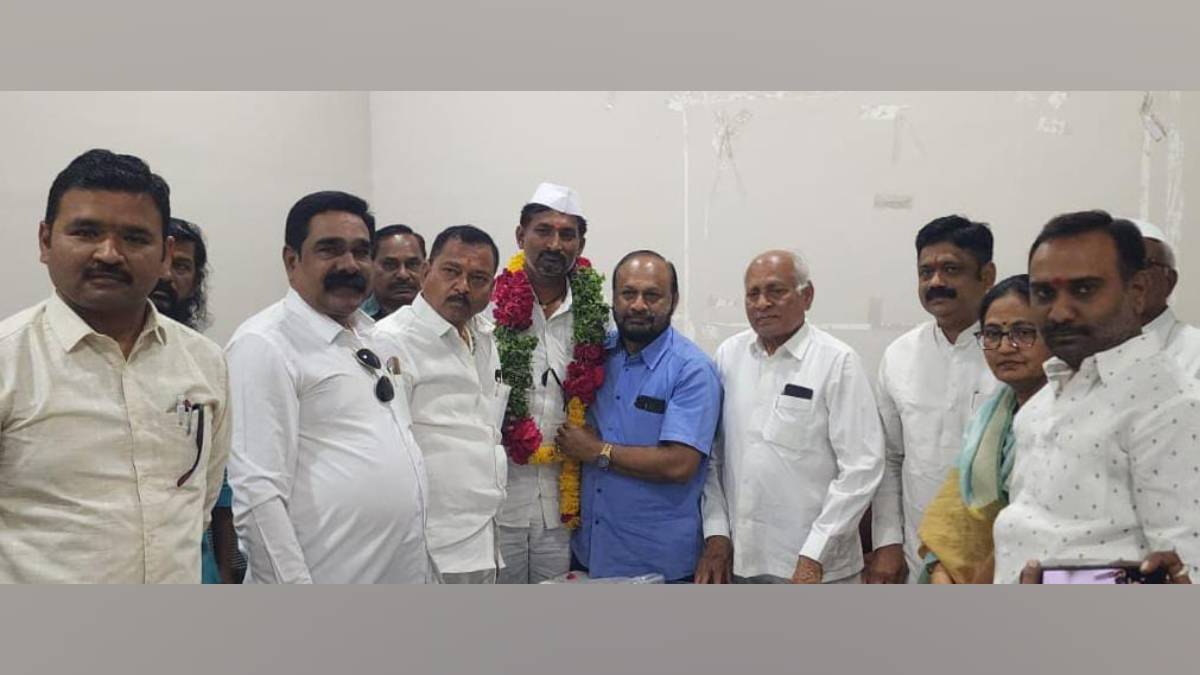 congress Partys northern division meeting upheld having two rural district presidents in nanded as before