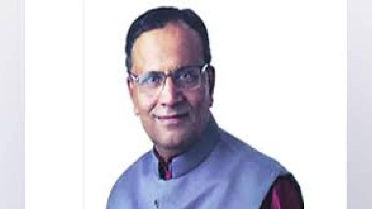 ranade bhandarkar is combination of names in socio religious reforms says dr sadanand more