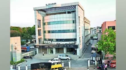 nashik district Central bank plans to sell its headquarters building to reduce financial losses