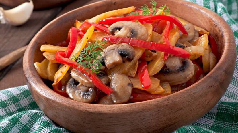 Tips to prevent food from spoiling quickly without using a refrigerator