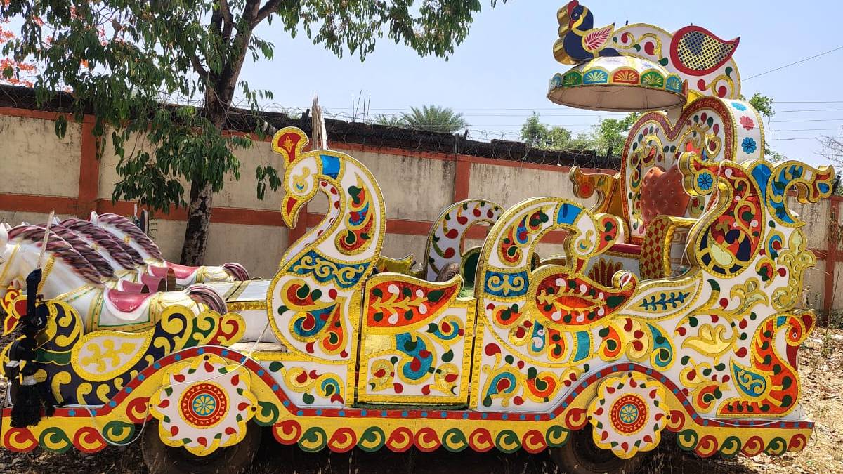 grooms buggy lost control at lohara one woman dead another injured in procession