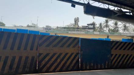 Police on high alert after Kashmir attack but security at railway stations is in the air