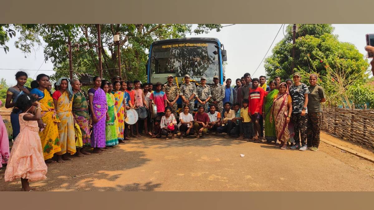 after 78 years bus finally reached Naxal affected Katezari village in Gadchiroli