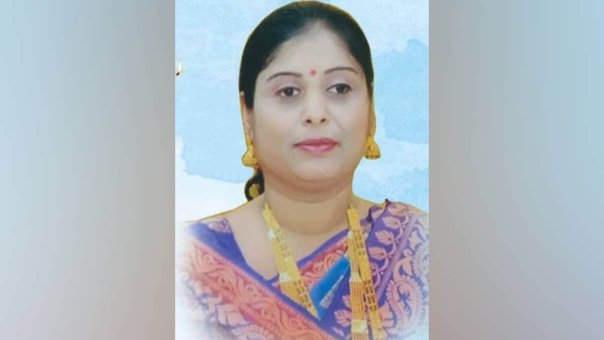 Patangrao Kadam daughter, Bharti Lad ,