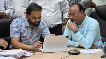 The groundwater level in Katol and Narkhed tehsils of Nagpur district has gone down to a depth of more than eight hundred feet