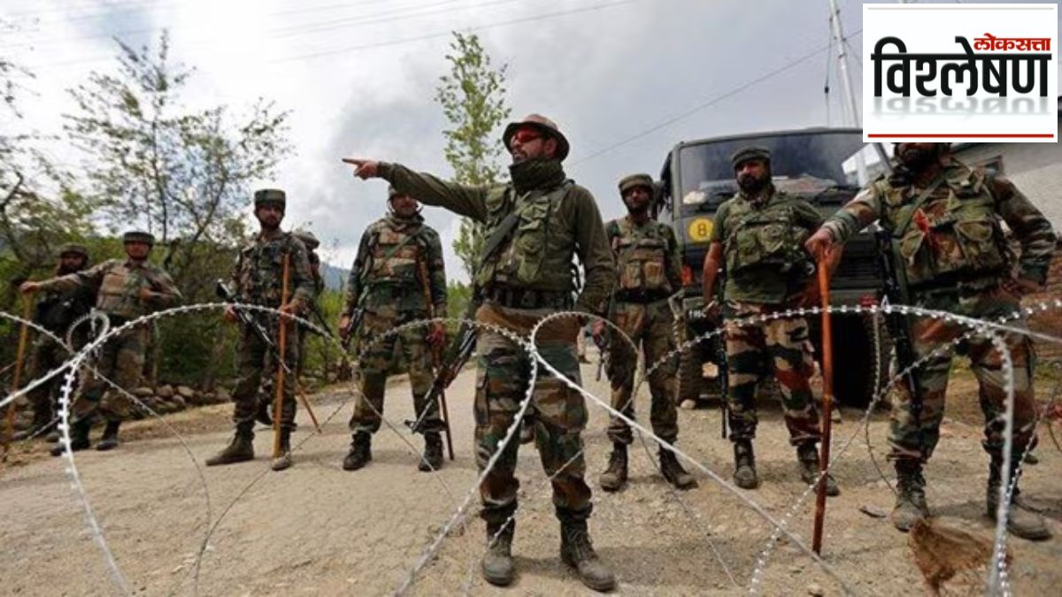 Pakistan Army troops cross LoC