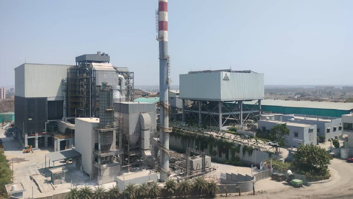 Electricity generated from garbage depot in Moshi are used in Pimpri Chinchwad Municipal Corporation offices