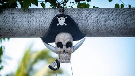 two youths from Ratnagiri finally released kidnapped by pirates in West Africa along with Seven Indian sailors