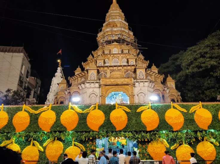Shreemant Dagadusheth Halwai Ganpati Pune