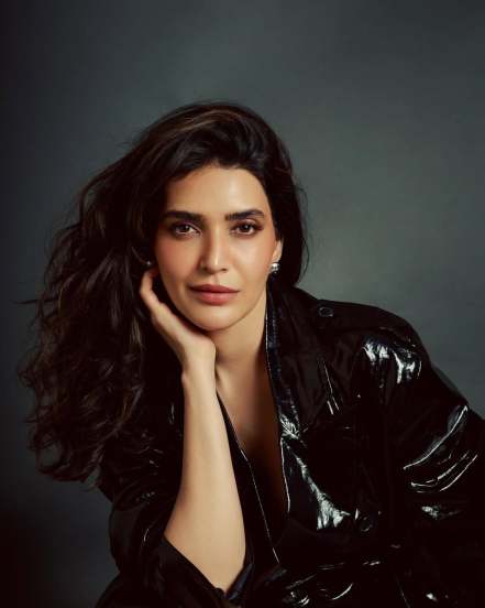 Karishma Tanna Looks Stunning in Elegant Black Dress, photos go viral on social media