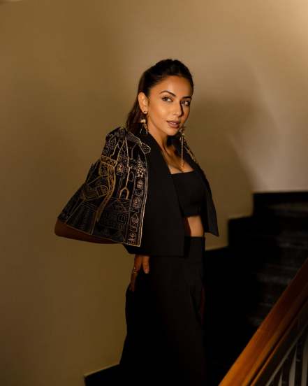 Rakul Preet Singh Turns Heads in Bold Black Suit, Fans Can’t Get Enough of Her Boss Look