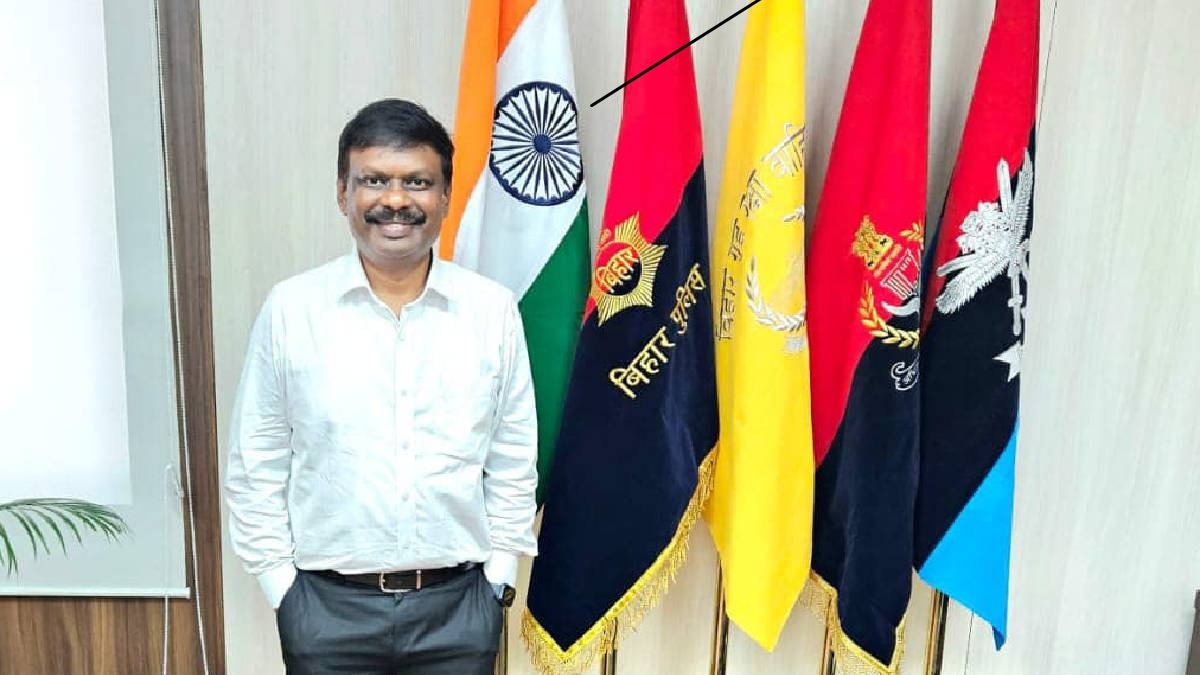 Success Story Of IAS officer Dr S Sidharth In Marathi