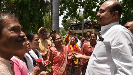 Tourists returning from Kashmir couldn't hold back their tears as they stepped back onto akola