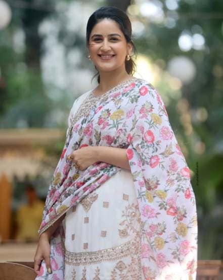 Vaidehi Parashurami White Dress Summer Look