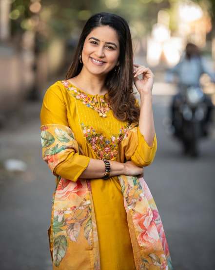 Vaidehi Parashurami White Dress Summer Look