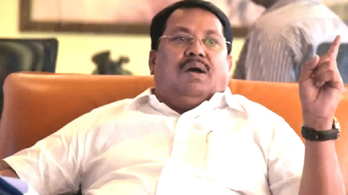 Vijay Wadettiwar criticized government religion before shooting failure of this government