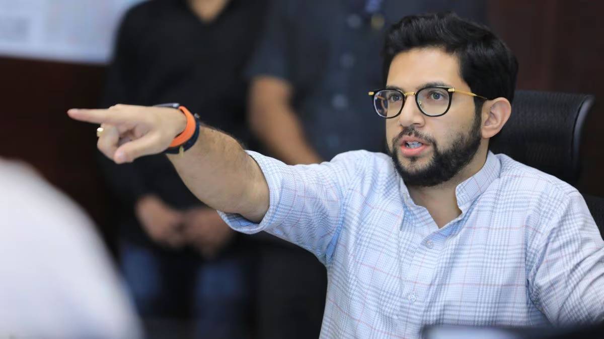 Shiv Sena Thackeray Aditya Thackeray warns of protest against garbage fee Mumbai print news