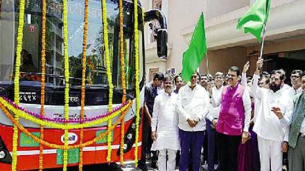 Chief Minister Devendra Fadnavis instructions regarding BEST fare hike
