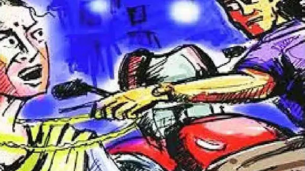 Thieves on two wheelers snatched jewelery from women Pune print news