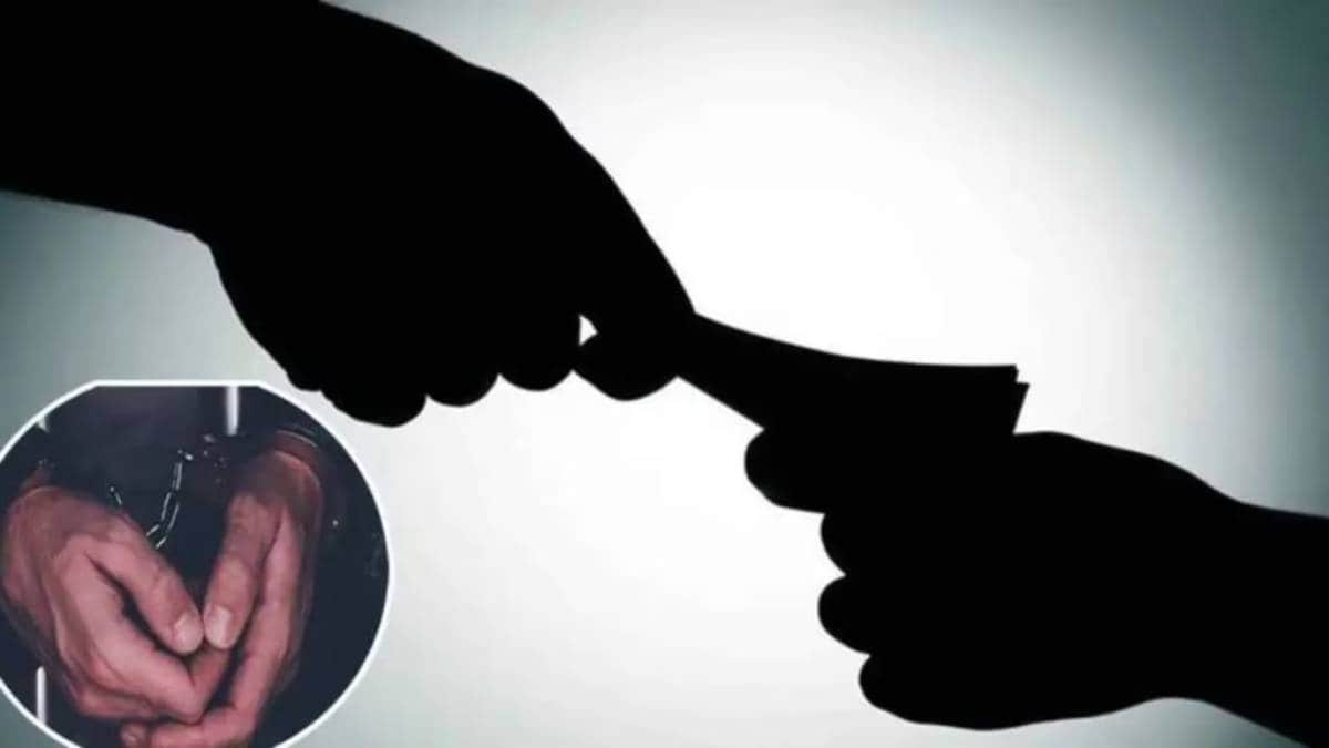 bribery charges against female employee in Ahilyanagar