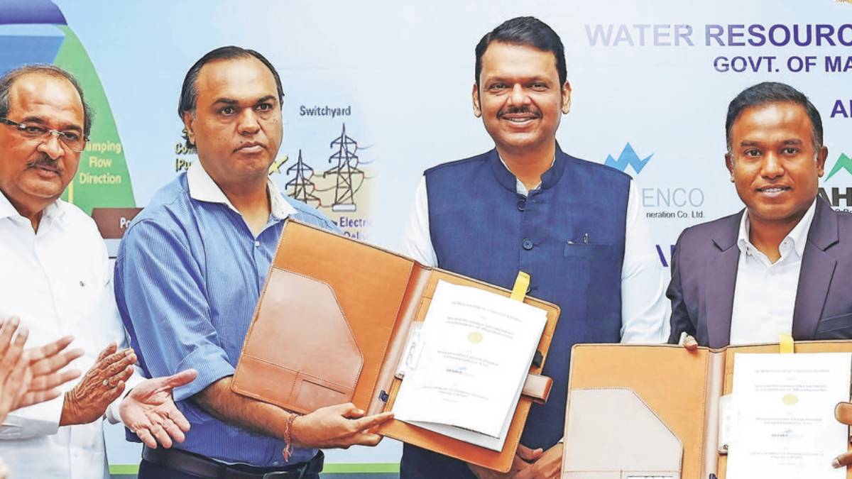 cm devendra fadnavis on Maharashtra electricity generation