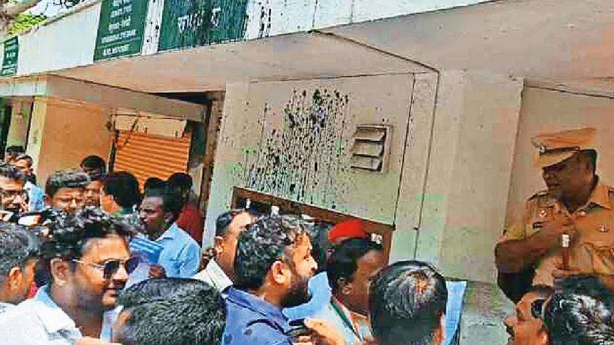 Devendra Fadnavis statement regarding Dinanath Mangeshkar Hospital Mumbai news