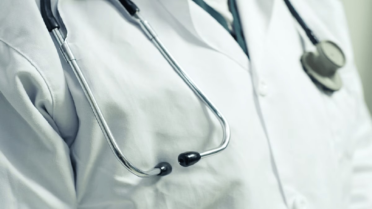 Landslide in Sikkim Four doctors from Akola, along with their families, stuck
