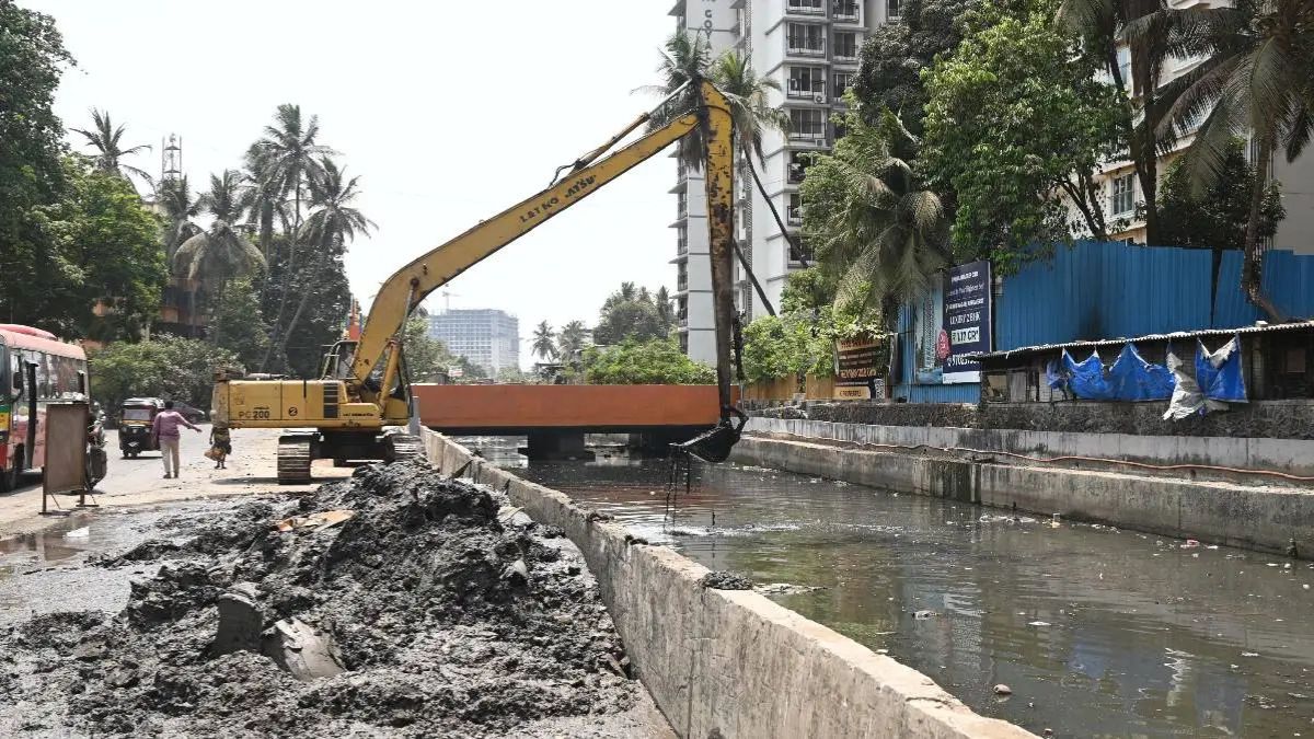 Claims that 30 percent of work has been completed Rs 235 crore for drain cleaning this year