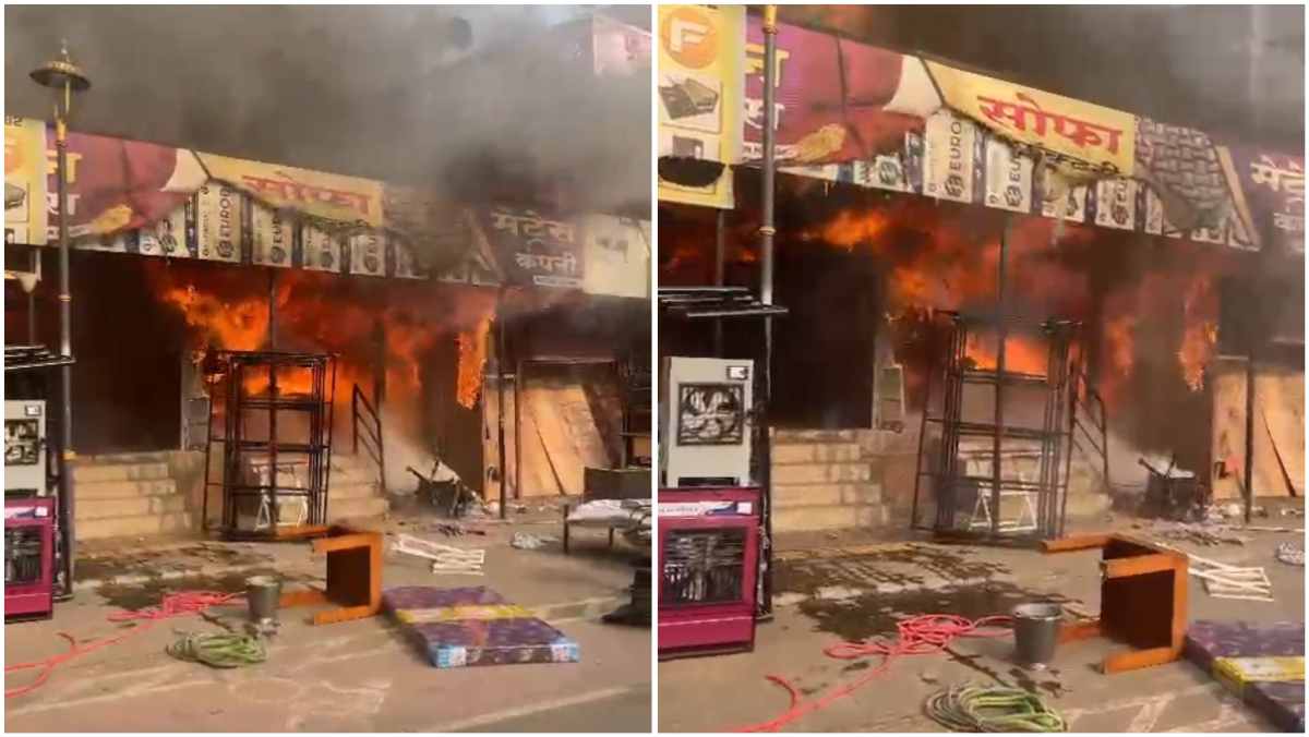 shops destroyed in fire in Pimpri Chinchwad