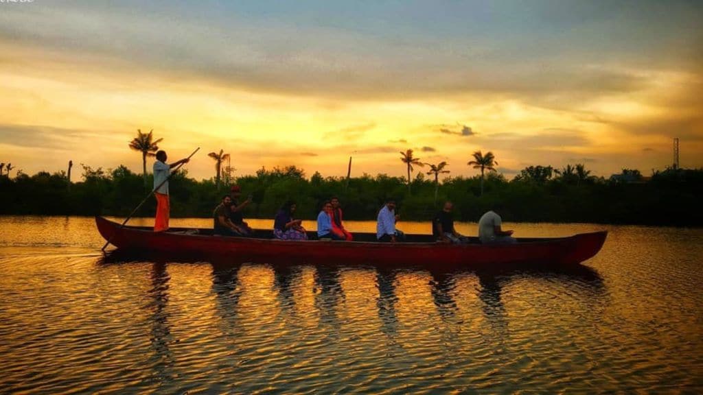 kerala Tour | Munroe Island | famous tourist places in kerala | famous tourist places at manora island | What Famous manora island | Manora Island Tour Plan | Manora Island Trip Plan