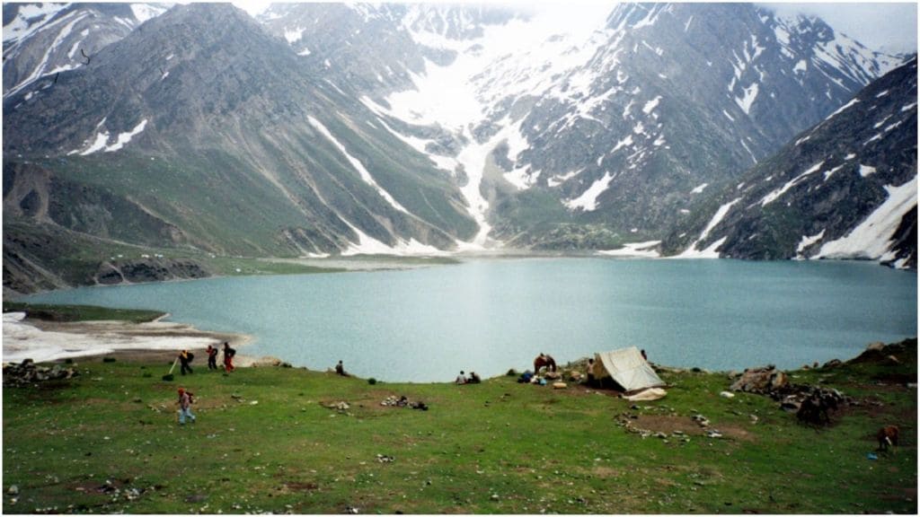 Places worth visiting in India like abroad