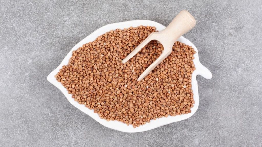 fenugreek seeds benefits | fenugreek seeds benefits in gujarati | fenugreek seeds recipe | Fenugreek benefits for females How to use fenugreek seed |, Fenugreek seeds for hai |, Fenugreek side effects liver | Fenugreek leaves fenugreek seeds benefits in diabetes | health tips of fenugreek seeds