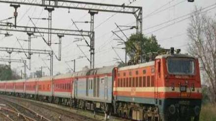 14 additional air-conditioned trains from Central Railway between Pune and Nagpur
