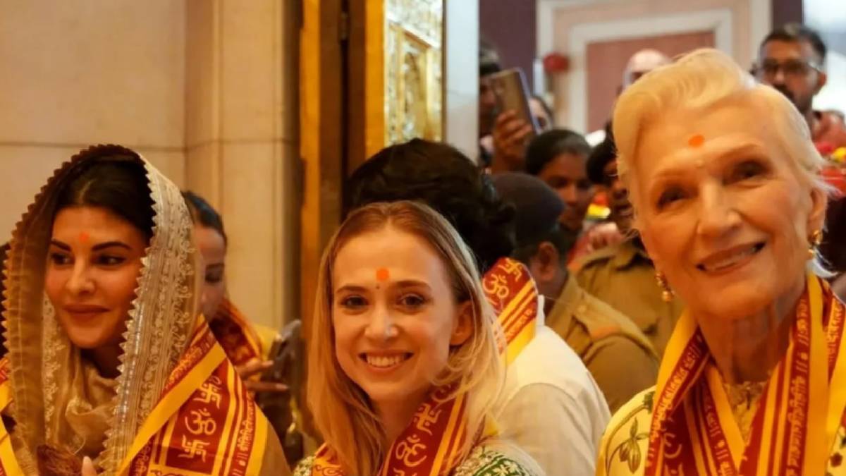 Jacqueliene Fernandez spent Easter at Siddhivinayak Temple with Maye Musk