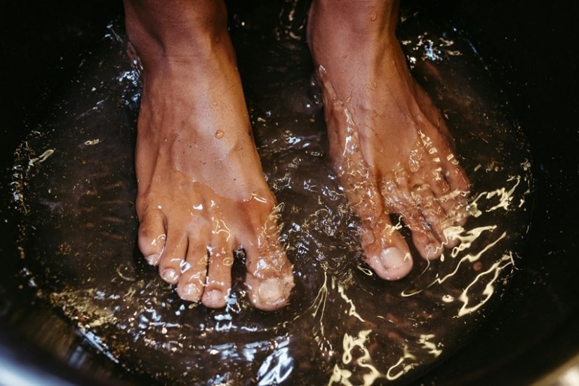 Steps of home pedicure