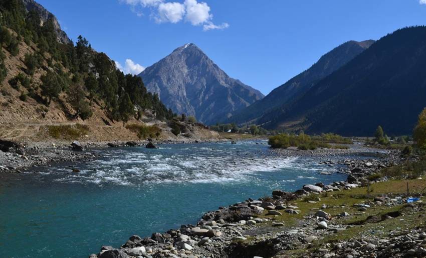 Jammu Kashmir closed 50 tourist spots
