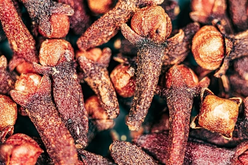 benefits of cloves in summer