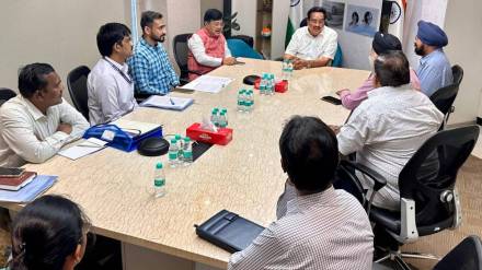 cm devendra fadnavis intervention in tanker drivers strike