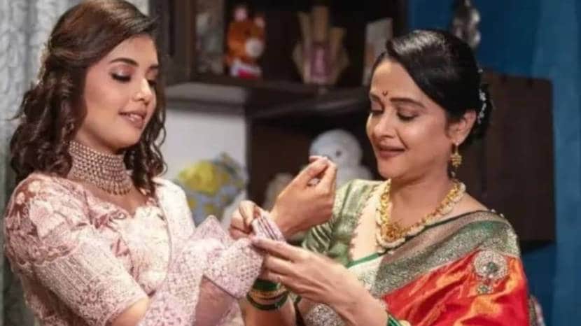 shivani rangole calls mother in law mrinal Kulkarni by this name