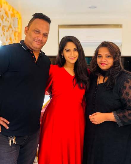 zee marathi savalyachi janu savali fame prapti redkar real life updates